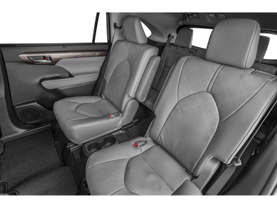 2023 Toyota Highlander Hybrid Platinum