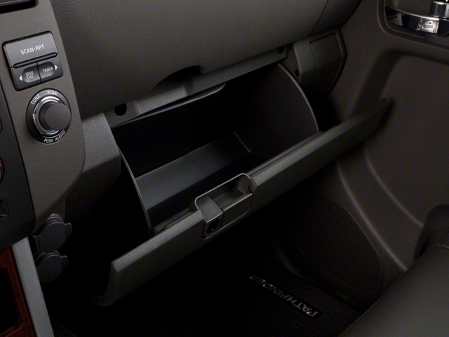 2012 Nissan Pathfinder SV