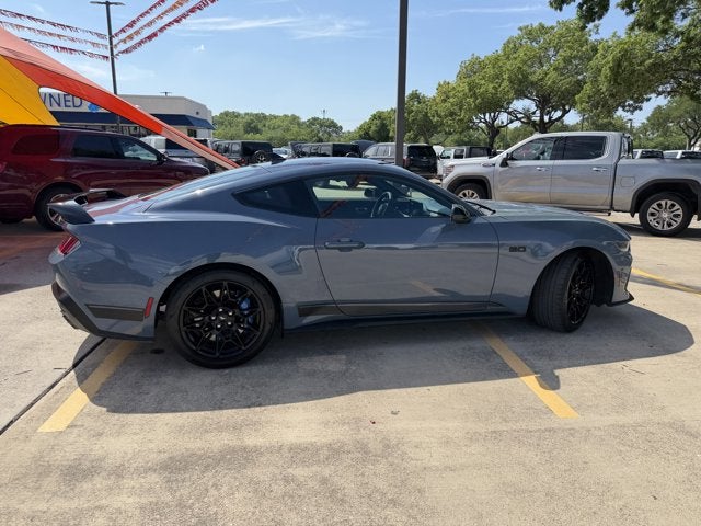 2024 Ford Mustang Base