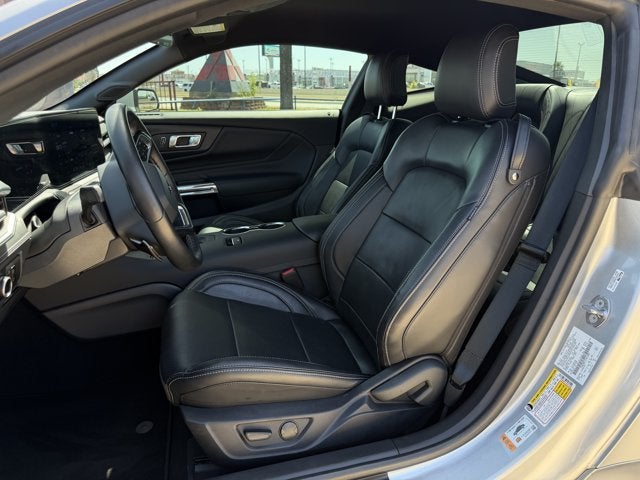 2025 Ford Mustang Base