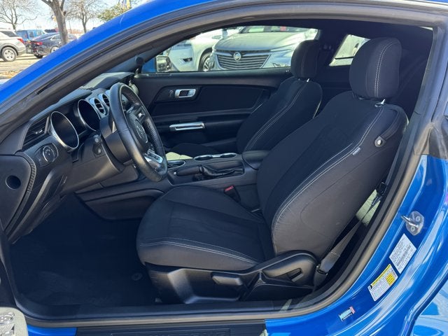 2021 Ford Mustang EcoBoost