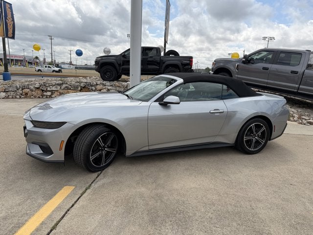 2025 Ford Mustang Base