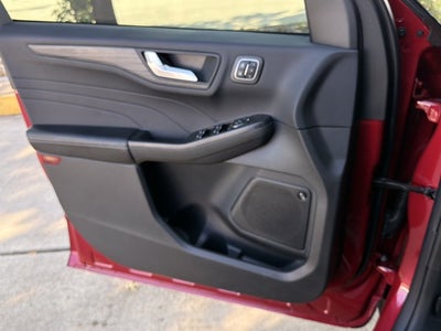 2025 Ford Escape Platinum