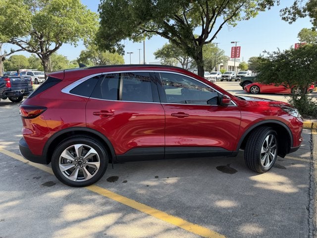 2025 Ford Escape Platinum