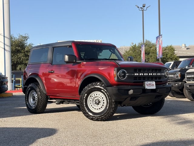 2026 Ford Bronco Standard