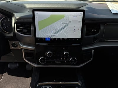 2022 Ford Expedition Max XLT