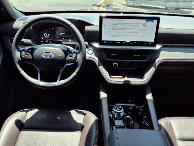 2025 Ford Explorer Platinum®