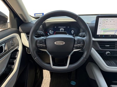 2025 Ford Explorer Platinum®