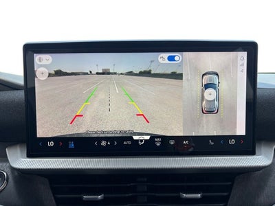 2025 Ford Explorer Platinum®