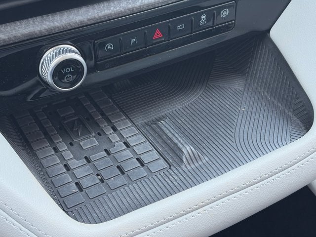 2025 Ford Explorer Platinum®