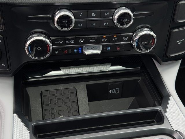 2024 Ford Super Duty F-250 SRW Platinum