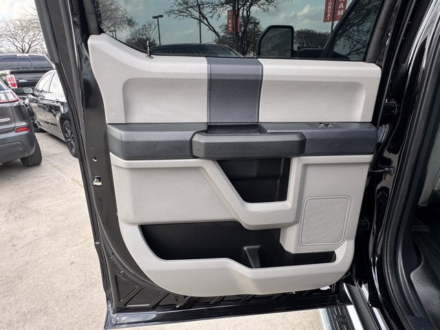 2022 Ford Super Duty F-250 SRW STX