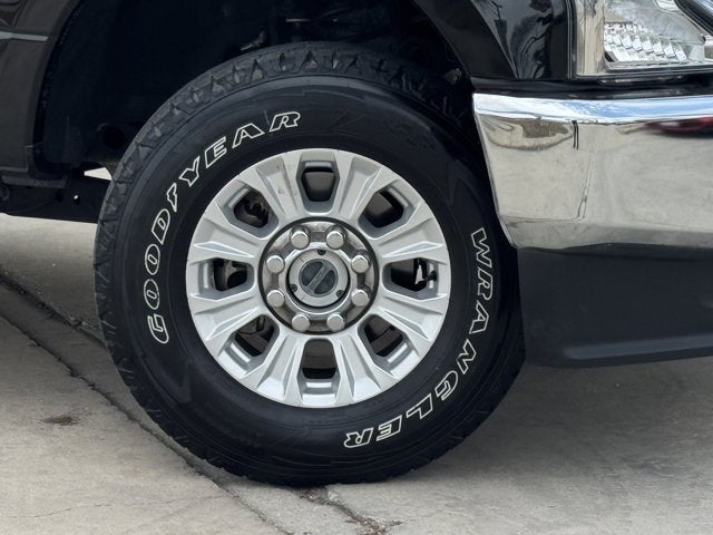 2022 Ford Super Duty F-250 SRW STX