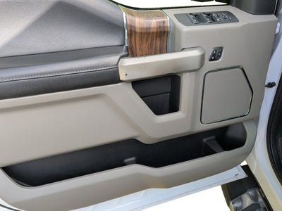 2019 Ford F-150 Lariat®