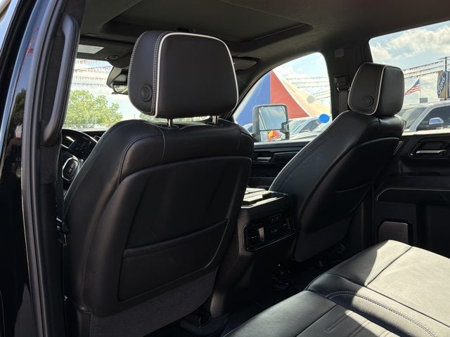2025 GMC Sierra 2500HD AT4X