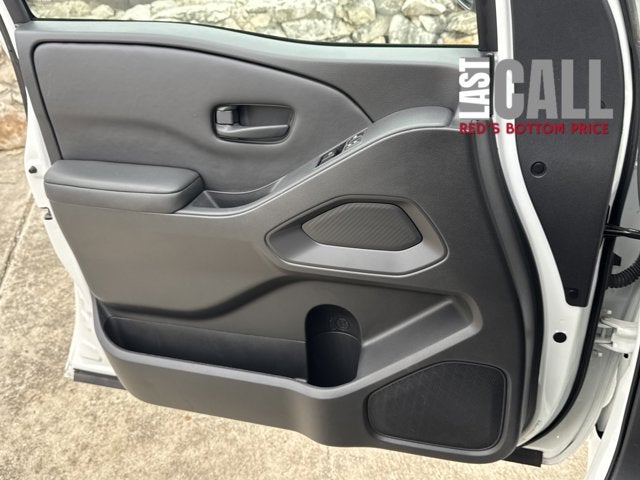 2023 Nissan Frontier S