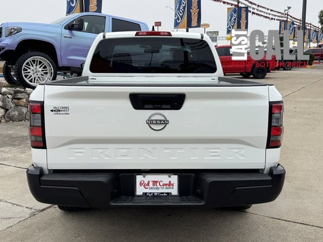 2023 Nissan Frontier S