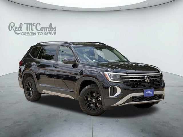 2024 Volkswagen Atlas 2.0T Peak Edition SE w/Technology