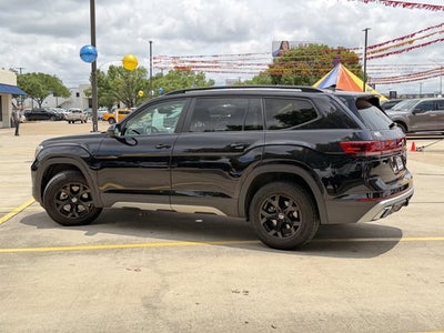 2024 Volkswagen Atlas 2.0T Peak Edition SE w/Technology
