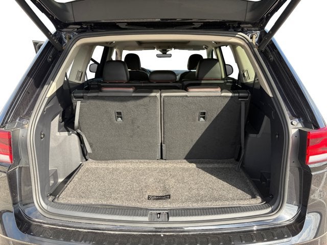 2024 Volkswagen Atlas 2.0T Peak Edition SEL