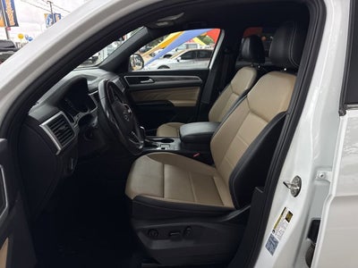 2021 Volkswagen Atlas Cross Sport 2.0T SE w/Technology