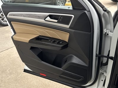 2021 Volkswagen Atlas Cross Sport 2.0T SE w/Technology