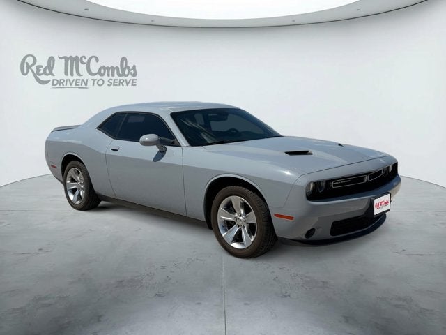 2022 Dodge Challenger SXT