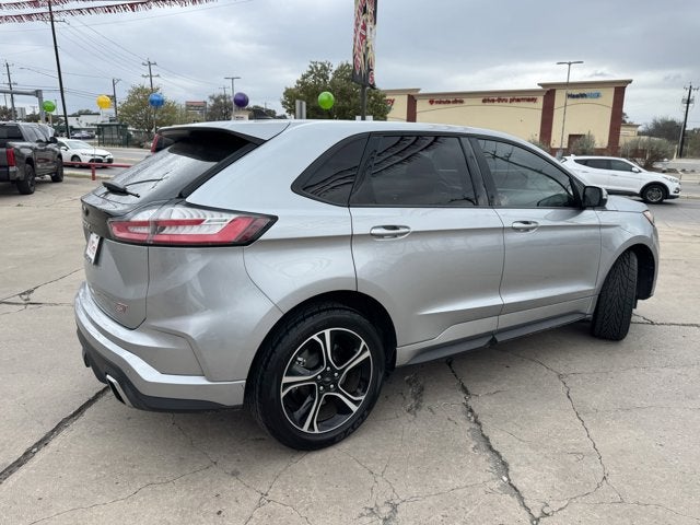 2022 Ford Edge ST