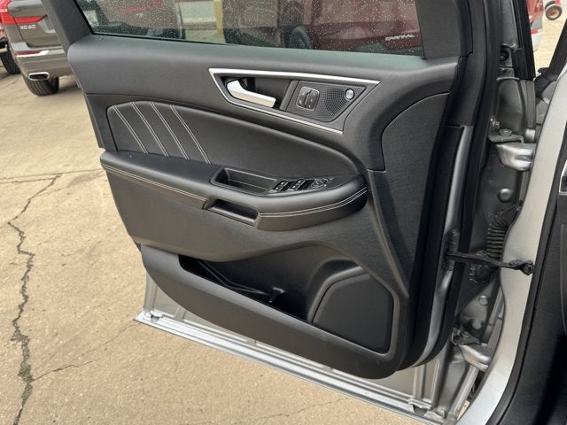 2022 Ford Edge ST