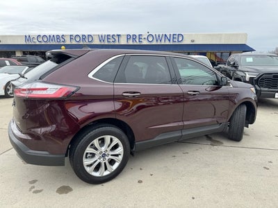 2022 Ford Edge Titanium