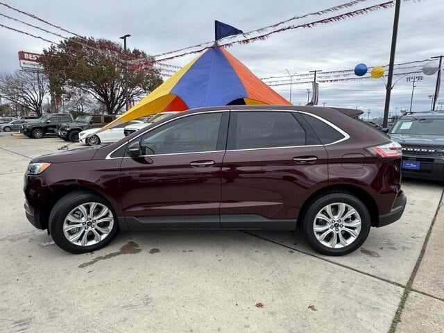 2022 Ford Edge Titanium