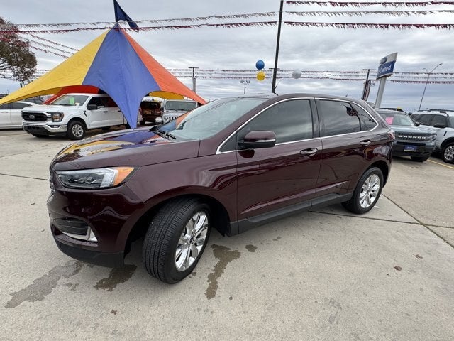2022 Ford Edge Titanium