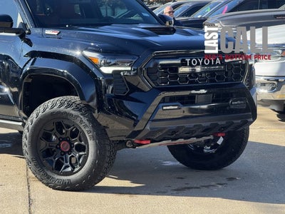 2025 Toyota Tacoma 4WD TRD Pro Hybrid