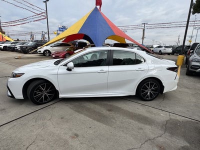 2024 Toyota Camry Hybrid