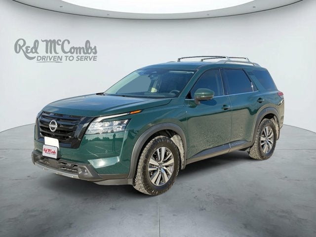 2024 Nissan Pathfinder SL