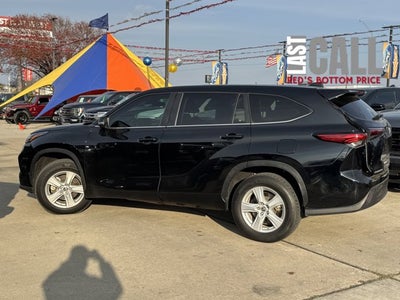 2023 Toyota Highlander LE