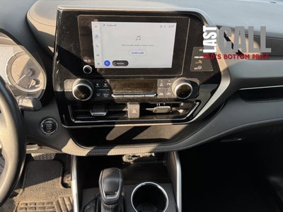 2023 Toyota Highlander LE