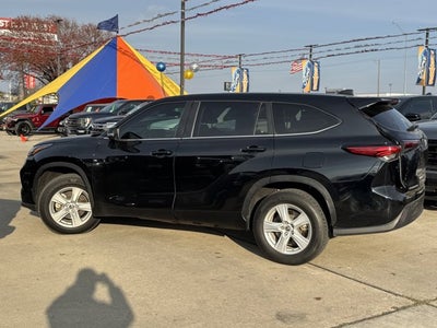 2023 Toyota Highlander LE