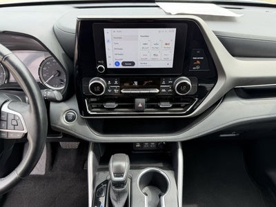 2025 Toyota Highlander LE