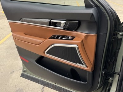 2025 Kia Telluride SX-Prestige X-Pro