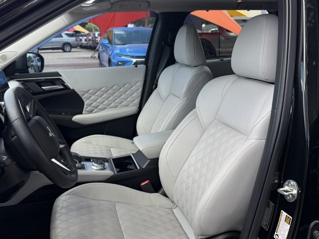 2024 Mitsubishi Outlander SEL Black Edition