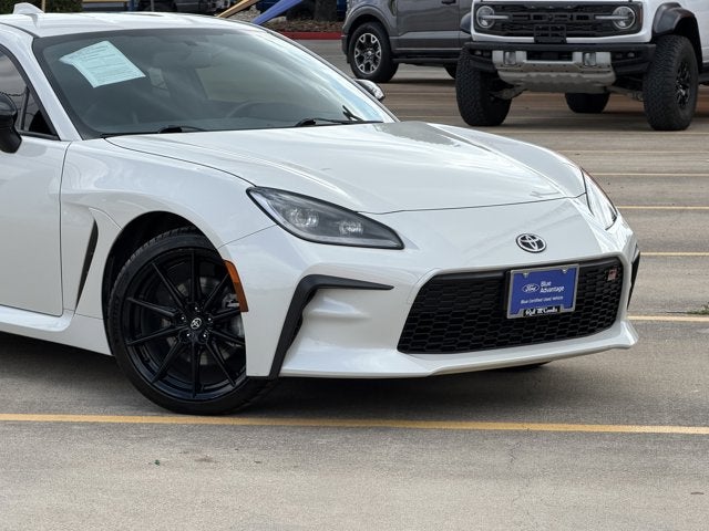 2025 Toyota GR86 Premium