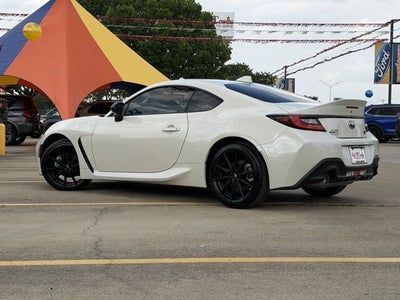 2025 Toyota GR86 Premium