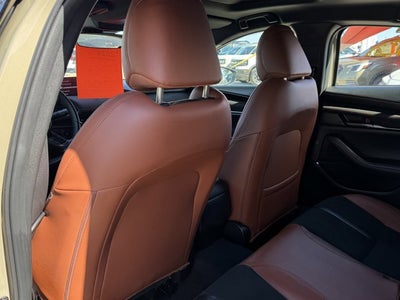 2024 Mazda Mazda3 Hatchback 2.5 Carbon Turbo