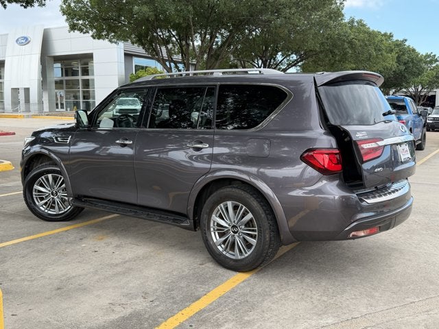 2024 INFINITI QX80 LUXE