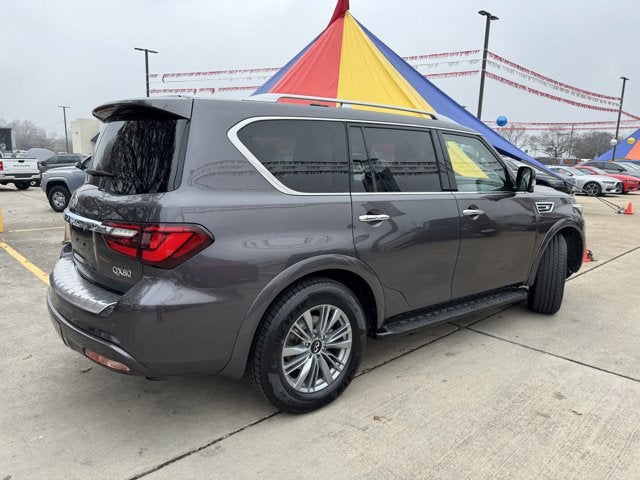 2024 INFINITI QX80 LUXE