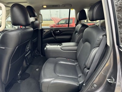 2024 INFINITI QX80 LUXE