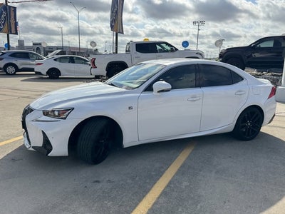 2018 Lexus IS IS 300 F Sport