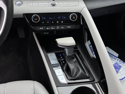 2025 Hyundai ELANTRA HYBRID Limited