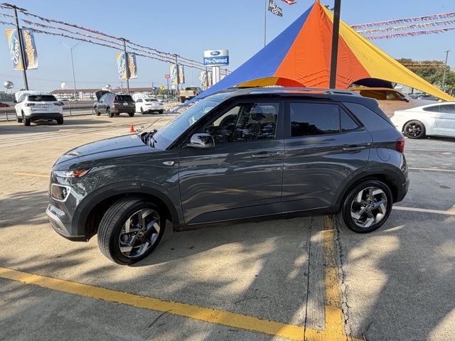 2025 Hyundai VENUE Limited